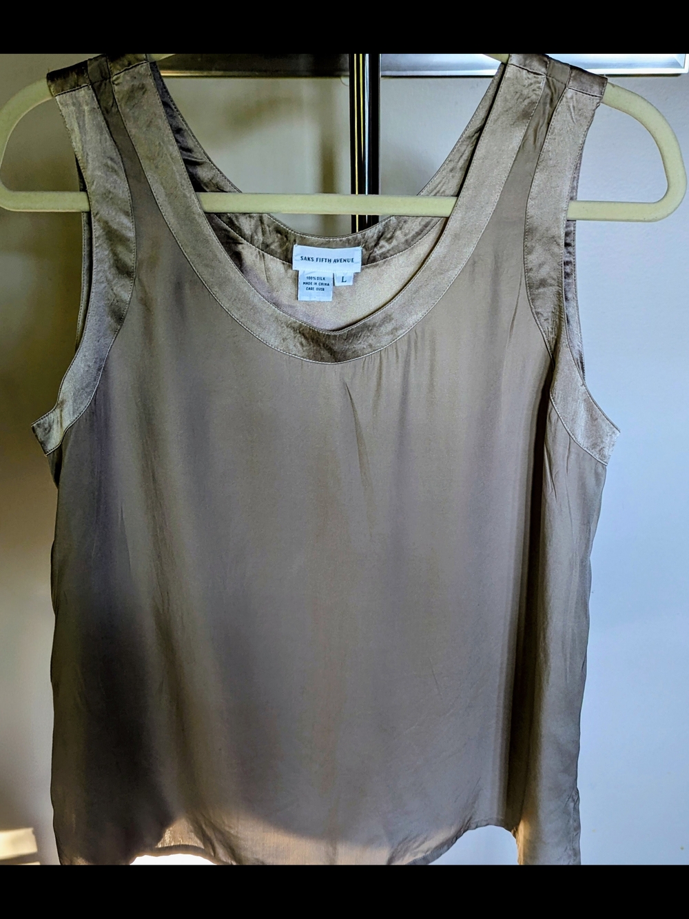 Saks Fifth Avenue 100% Silk Tank Top Satin Scoop Neck Taupe Size L Vintage $22